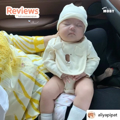 Customer review photo shared by a Baby Moby parent